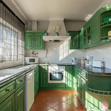 Villa Rato By Gabi Miguel *